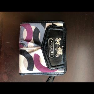 Small coach wallet